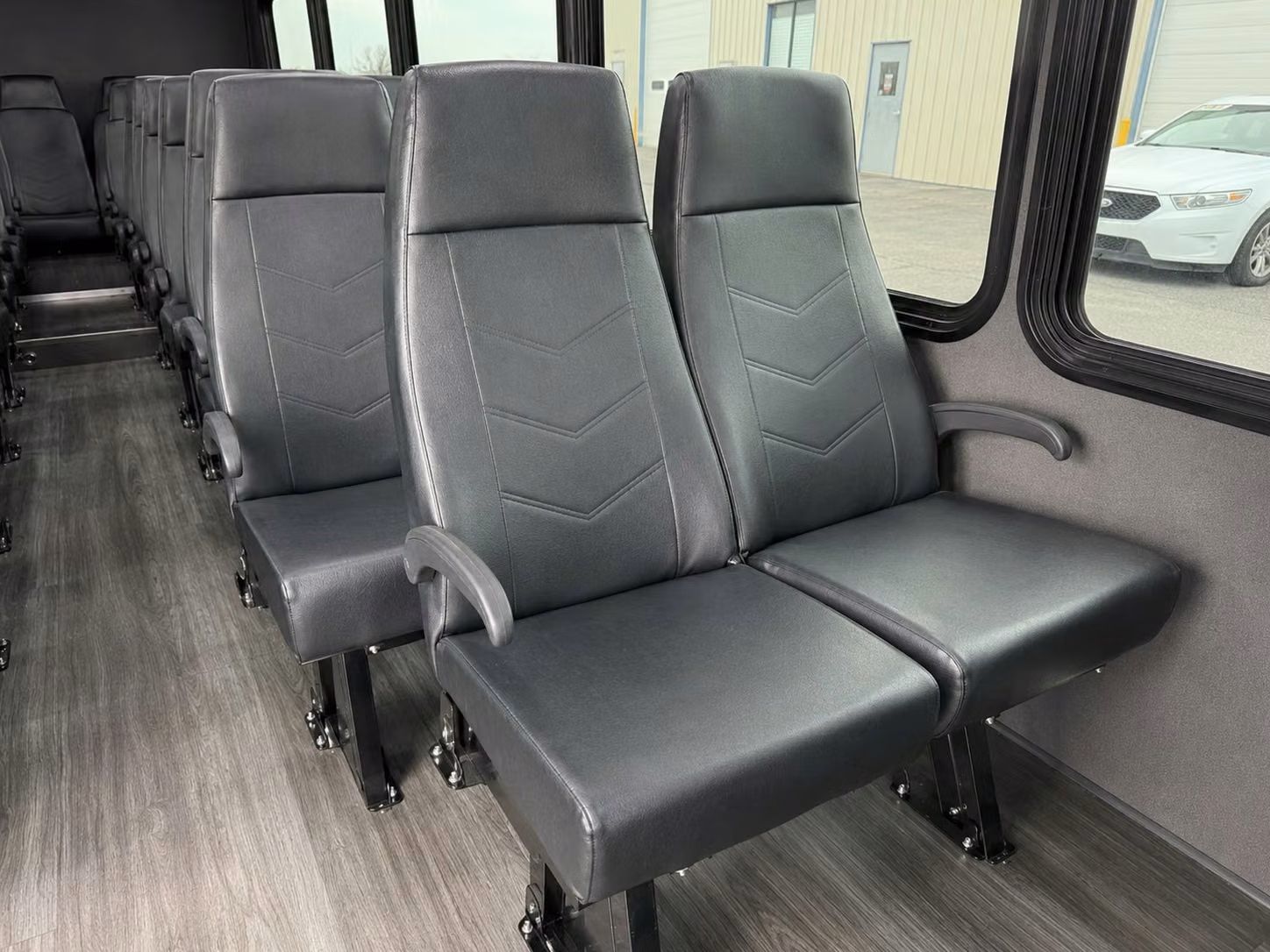 fort lauderdale 20 passenger minibus rental