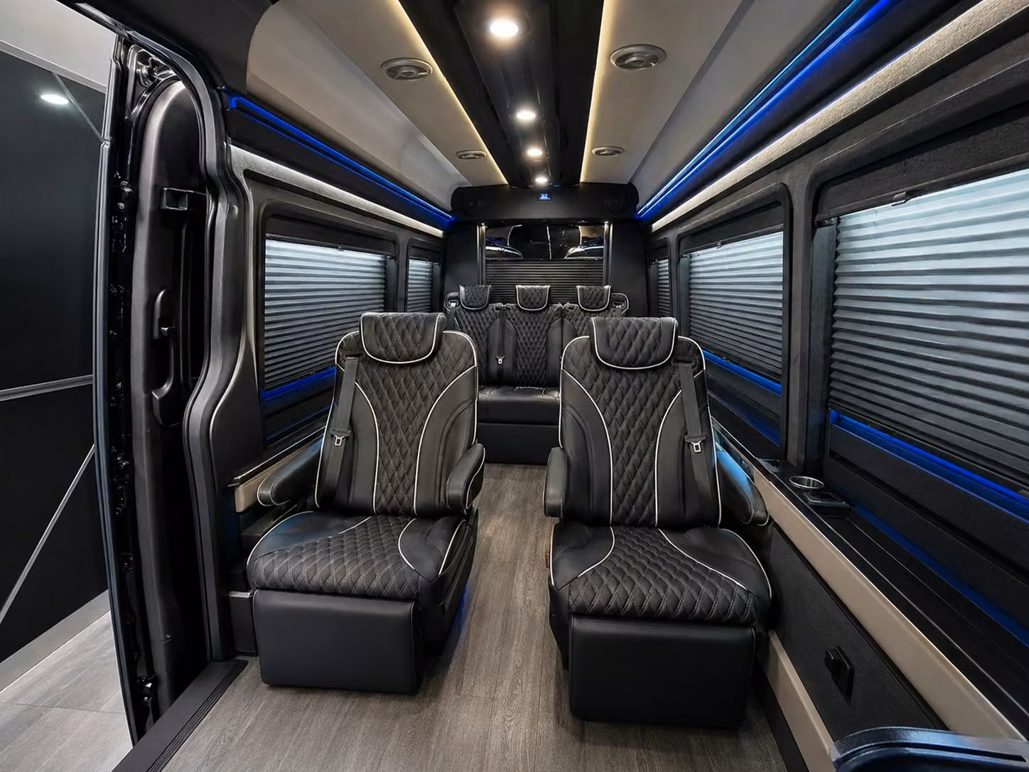 sports team and fan group airport transportation in fort lauderdale